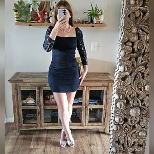 ✨ Abercrombie & Fitch Navy Lace Mini Dress - XS ✨